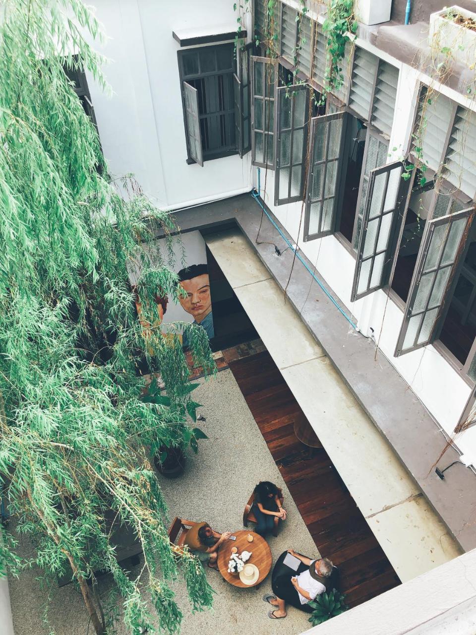 Yu Cafe Hostel Сонгкхла Екстер'єр фото