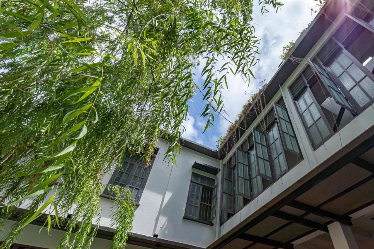 Yu Cafe Hostel Сонгкхла Екстер'єр фото